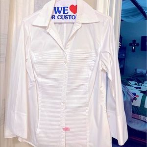 White dress shirt